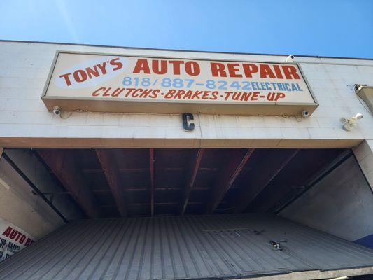 Knowledgeable and great service.