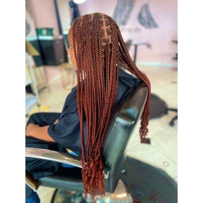 Medium Knotless Braids