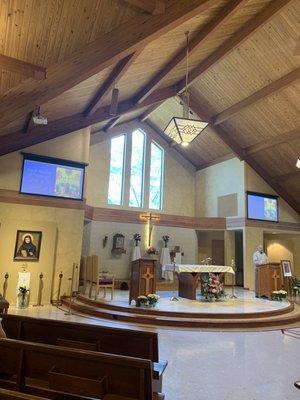 Nice architecture flooded with light and pretty wooden ceiling