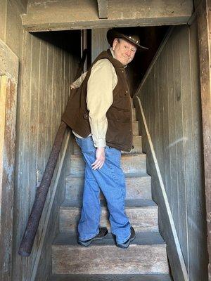 Stairwell to guards' quarters