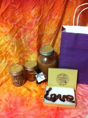 Placenta package: capsules, tincture, broth, and Love umbilical cord keepsake