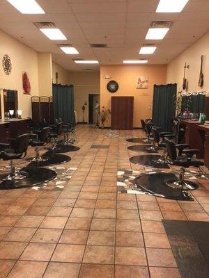 Eclips Salon Inside