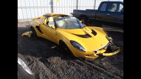 Parting out Lotus Elise