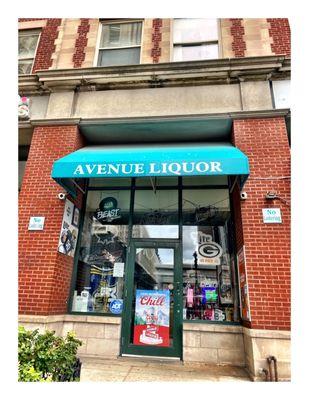 Avenue Liquor Store.  616 W Wisconsin Ave, Milwaukee, WI