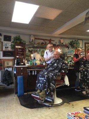 Jackson's Bob Hair Cut Place