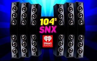 WSNX 104.5 FM