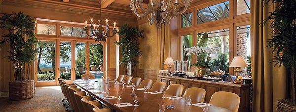 Our experienced staff provided meticulous commercial wood finishing in Newport Beach for The Resort at Pelican Hill.