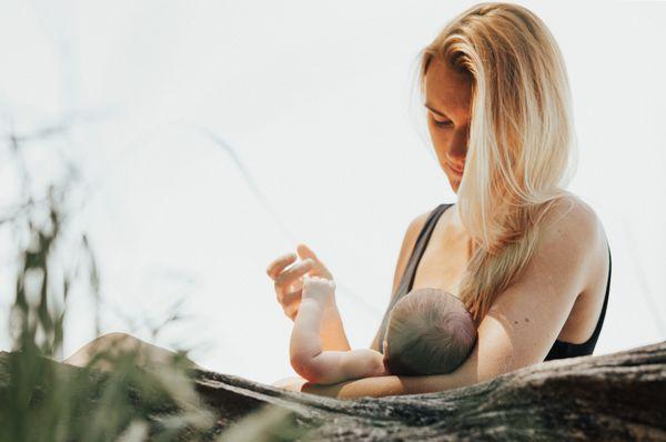 newborn session on Lake Lanier