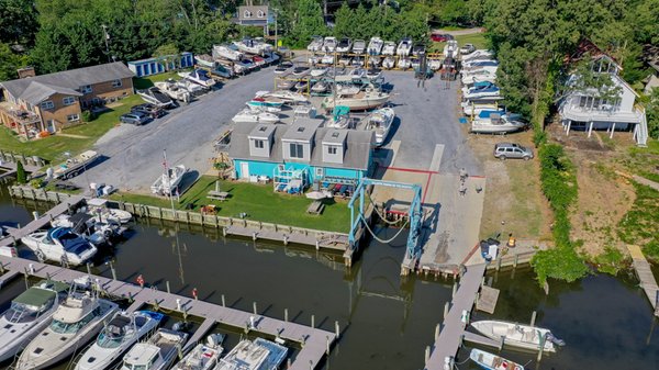 aerial view of Atlantic Marina on the Magothy