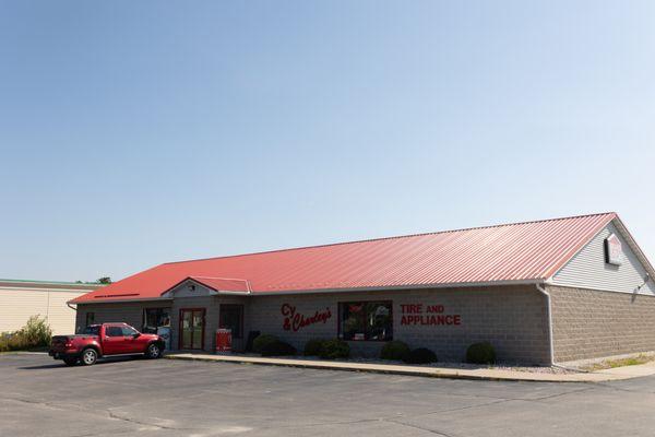 Cy & Charley's Firestone is a third generation family owned business currently owned by Ron Hearn.