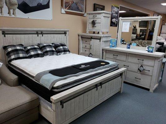 Over 500 Quality bedroom sets to choose from!