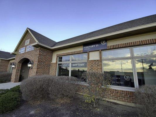 CENTURY 21 Affiliated - Elkhorn, WI Office