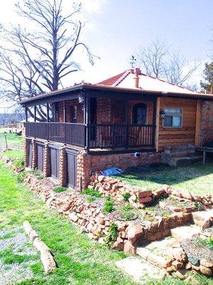 Built in 1910. Restored in 2010 - the historic Romantic Mountain Cabin Vacation Lodging