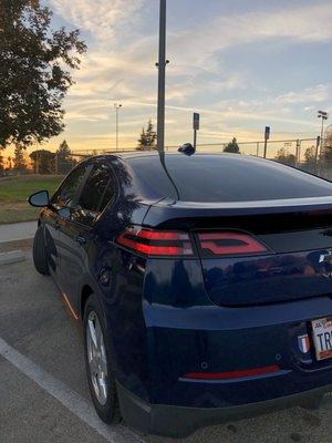 Limo black in the back, ceramic blue lightest shade in the front