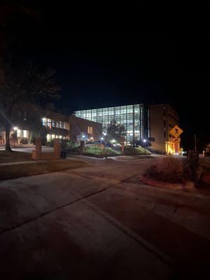 Backside of the Hightower Library and the front side of the IC building