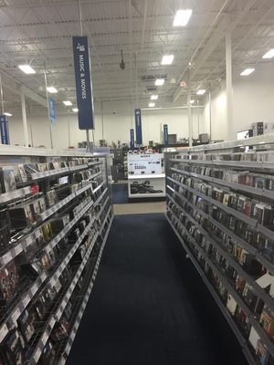 Best Buy of Mansfield -- Mansfield Crossing : 280 School Street, Mansfield         Interior