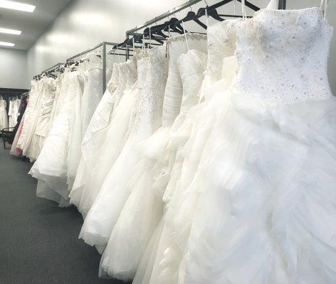 Off the rack wedding gowns