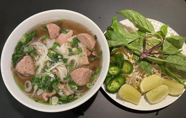 SPECIAL Pho with beef ball