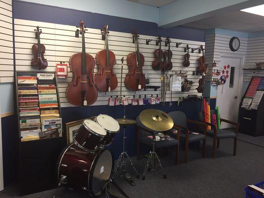 Cello and violins for little kids to teenagers.