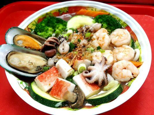 SEAFOOD NOODLE