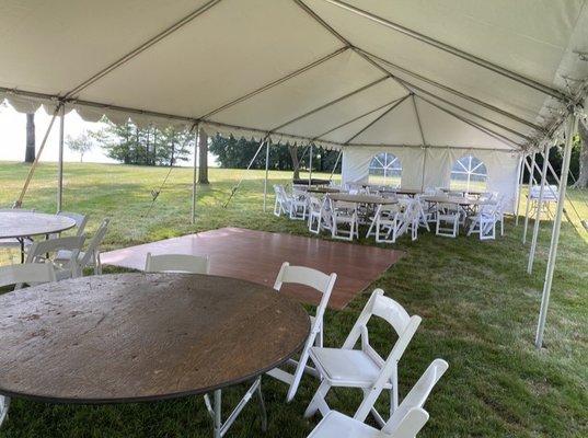 12x12 dance floor. It was big enough for about 10 people to be dancing on it