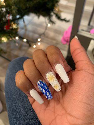 Four Seasons Nails