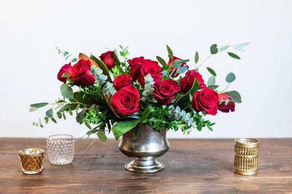 VALENTINE'S DAY! Order this arrangement online at shopflowers.thefuchsiapeo­ny.com/valentine-s-day-flowers.html Photo: Ridgelight Studio