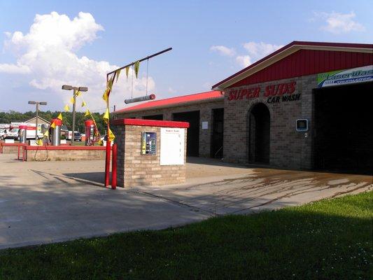 Super Suds Car Wash of Flaherty