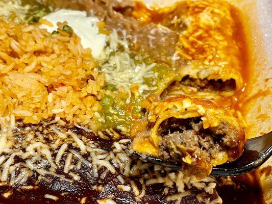 Rioja enchilada with beef in enchiladas putlecas