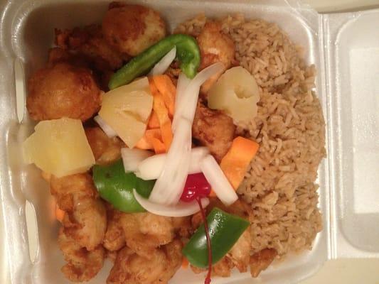 Sweet and sour chicken (sauce comes on the side) under $6!