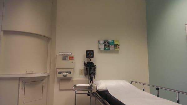 Mini hospital room