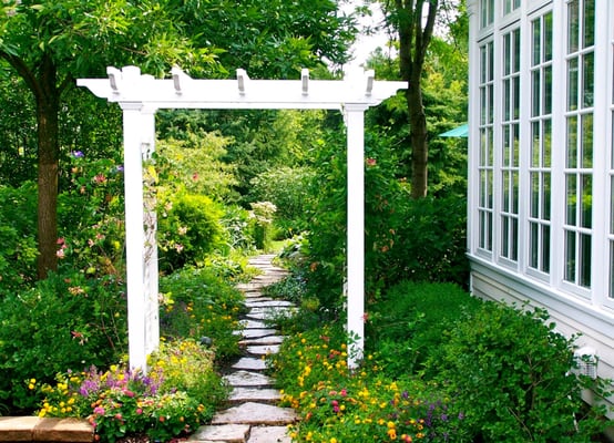 From arbors to pergolas, Doering can create features for your landscape that can add a unique dimension to your yard.