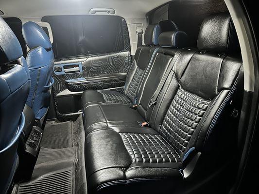 Rear seats