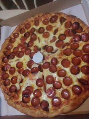 Inner of box large pizza Double cheese & Pepz, ordered on 2/26/22! It TurntOutGREAT!!