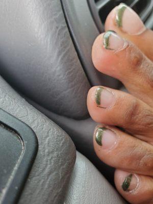 The gel polish olive green French is whatv its supposed to be buts its a disaster.