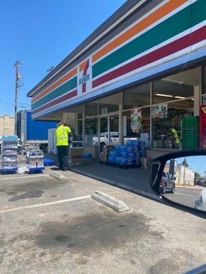 7-Eleven