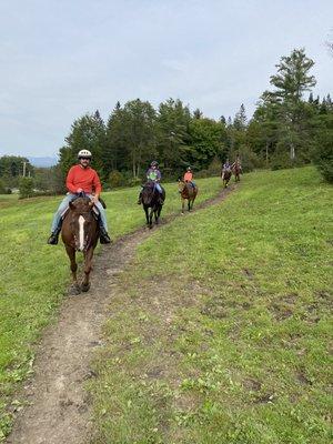 Small and personal rides ; get to ride your horse