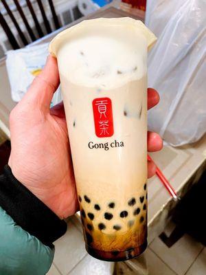 Dirty Brown Sugar Milk Tea with Milk Foam ()