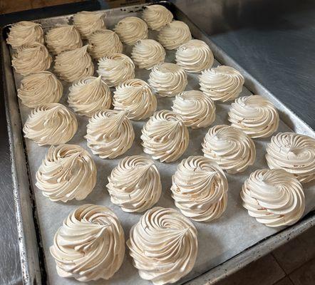 Meringues