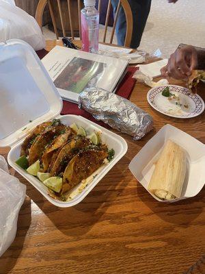 Tacos de birria, tamales