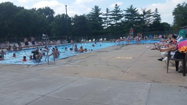 Prairie Lane Swimming Pool