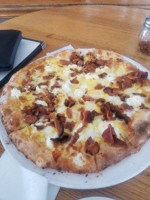 Bacon & Cheese Breakfast Pizza