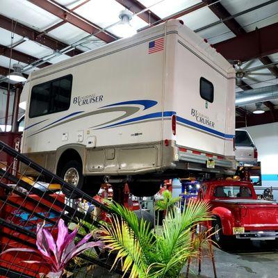 We can handle RVs also.  This RV is on our 16k Mohawk lift.