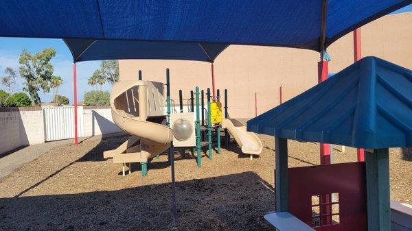 5 STARS Love their beautiful shaded playground!