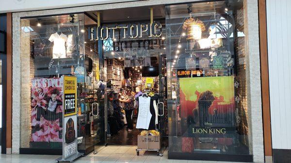 Hot Topic.