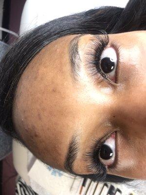 Full set of lash extensions