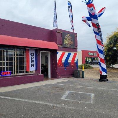 Bernal's Barbershop