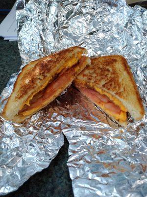 Grilled cheese w/bacon and tomato $5