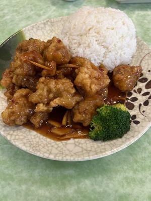 17. Orange Chicken Lunch Combo