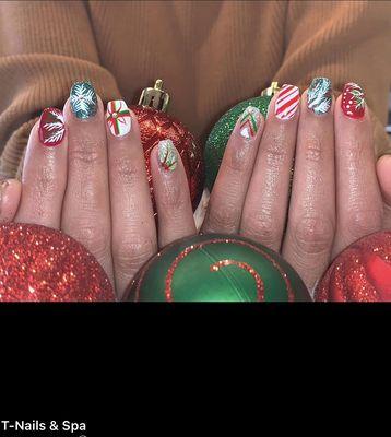 Christmas nails